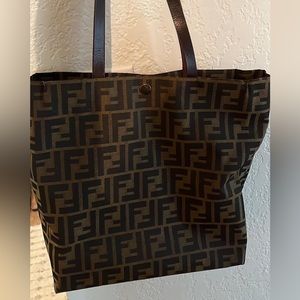 Fendi Yucca Tote- Excellent condition